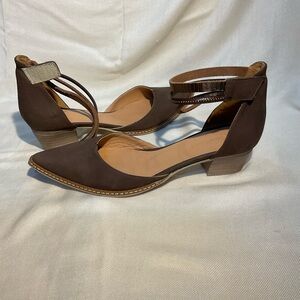 Sundance Dark Brown Women's Heels